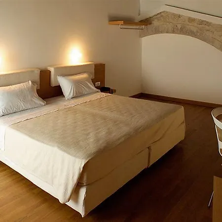 Carlotta 4* Ragusa