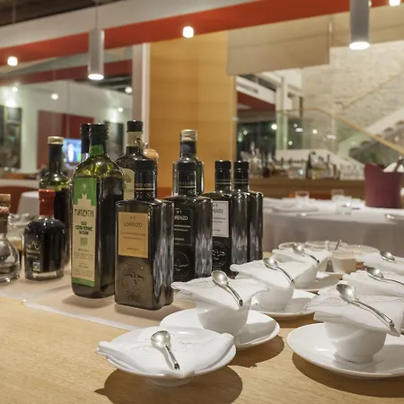 New Carlotta ホテル